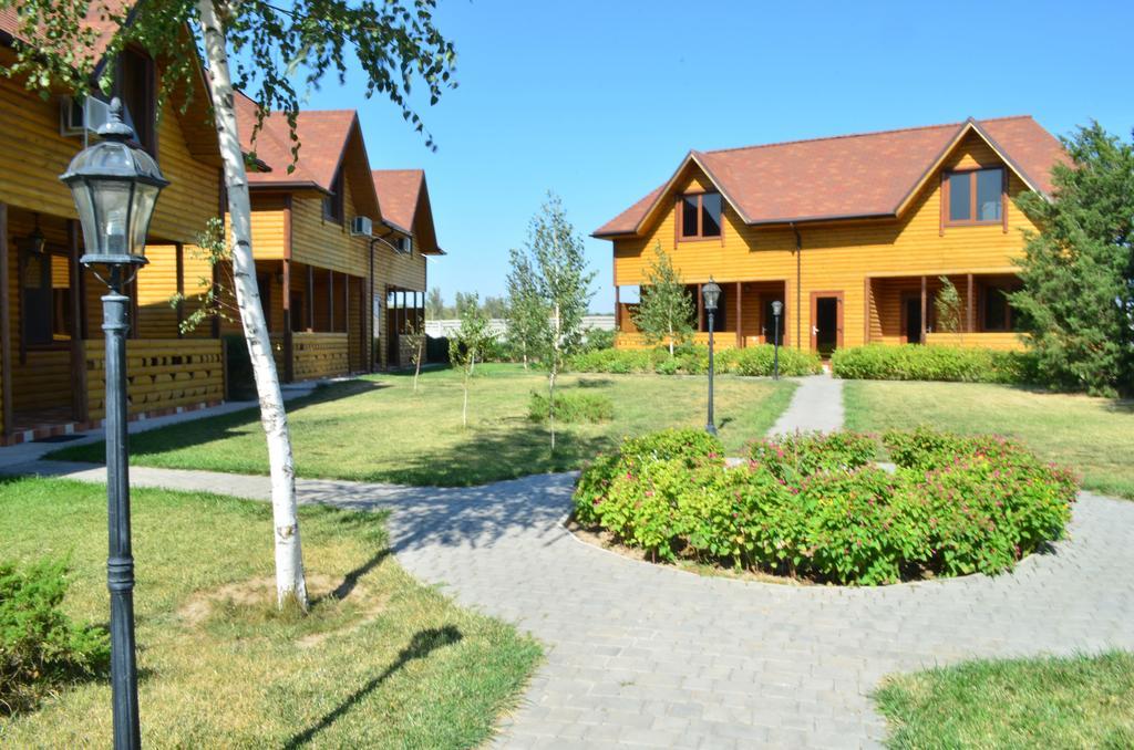 Panska Hata Hotel Nyzhnya Khortytsya Buitenkant foto