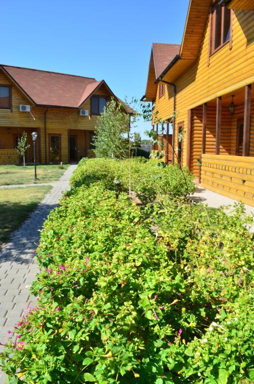 Panska Hata Hotel Nyzhnya Khortytsya Buitenkant foto