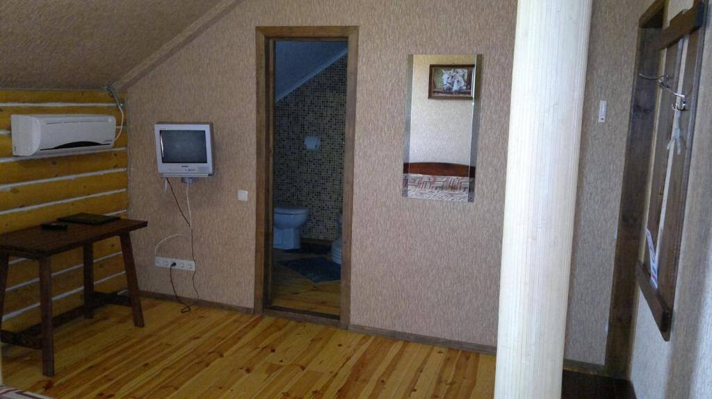 Panska Hata Hotel Nyzhnya Khortytsya Kamer foto