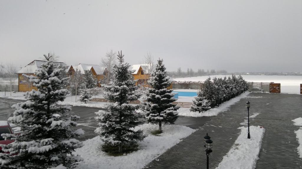 Panska Hata Hotel Nyzhnya Khortytsya Buitenkant foto