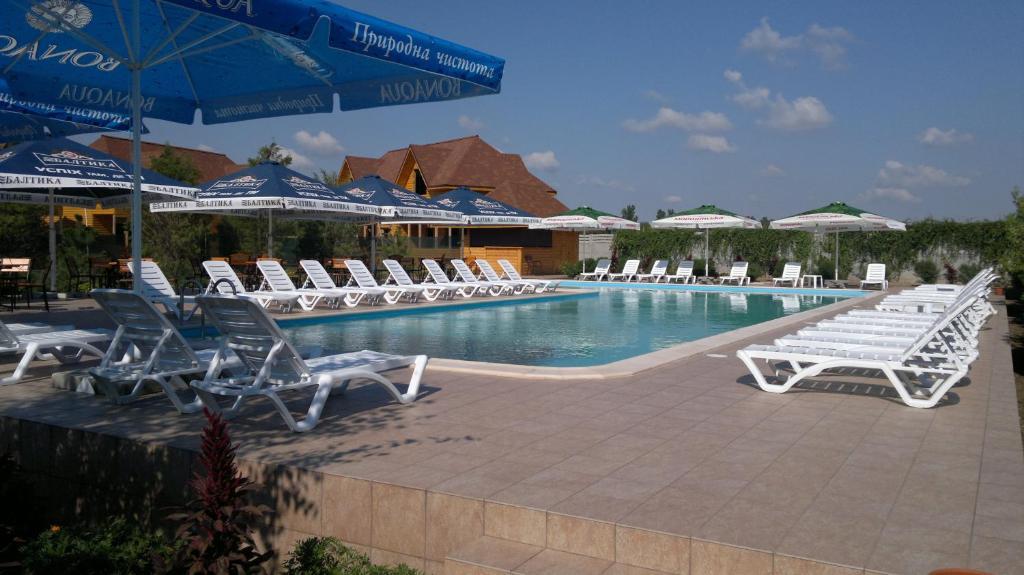 Panska Hata Hotel Nyzhnya Khortytsya Buitenkant foto